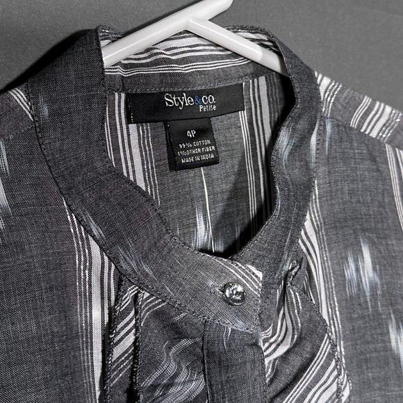 Style & Co Petite Gray Button Down Ruffle Bling Metallic Thread Stripes Size 4P - Picture 3 of 16